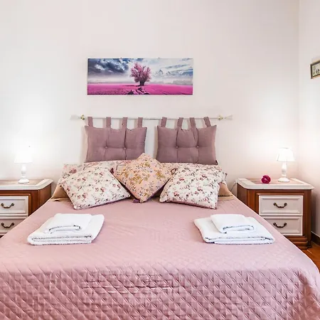 Casa Vallvert - Happy Apartment *